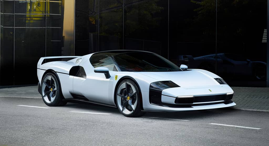 Supercar Alert: Lamborghini Now Available for Rent at FluxerCars Dubai Office